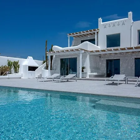 Med * Mykonos Town