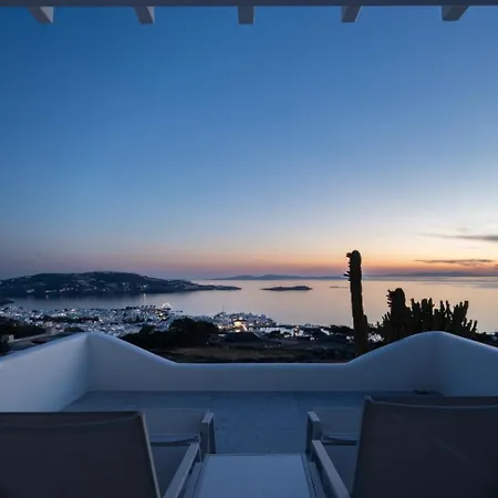 Med * Mykonos Town